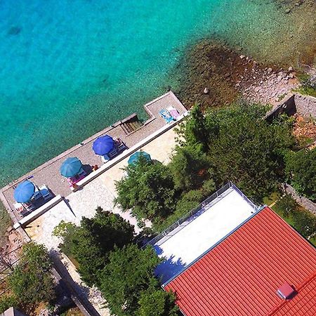 Apartmani Ribarica**** Karlobag Luaran gambar